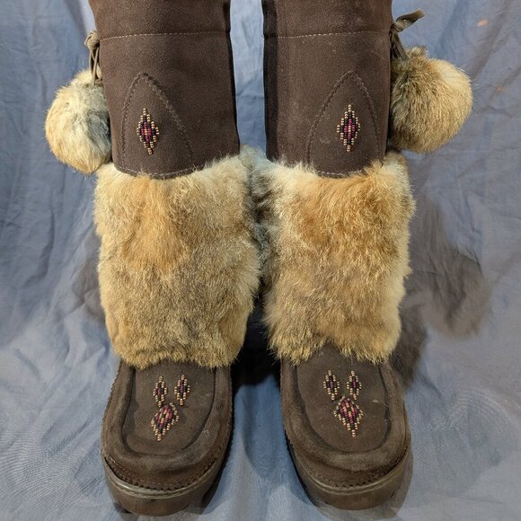 Manitobah Mukluks Brown Suede Rabbit Fur Beaded Mid-Calf Winter Boots - Picture 1 of 10